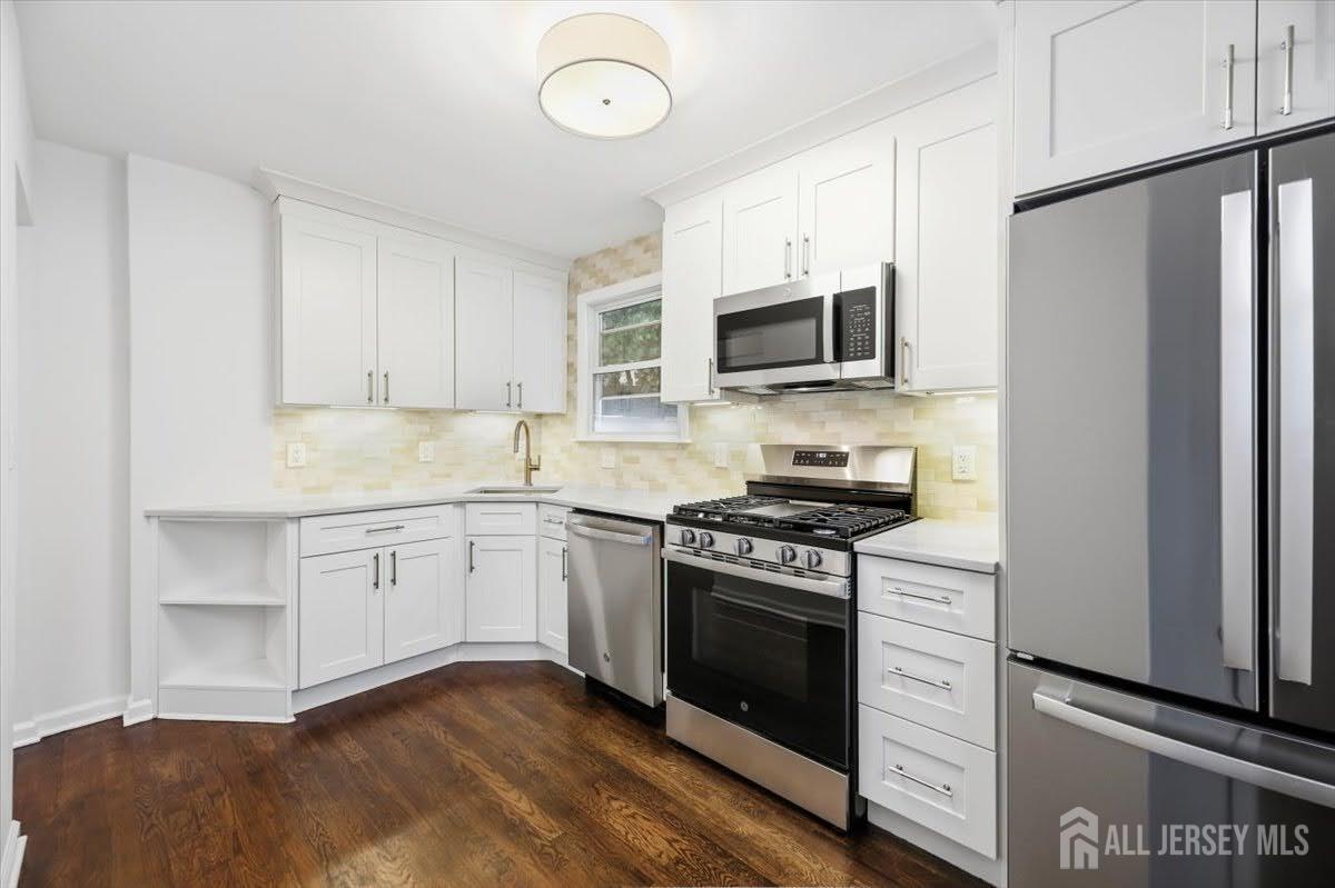1114 Bordentown Avenue Parlin NJ 08859