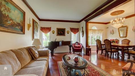 1 Kingston Court Monroe NJ 08831