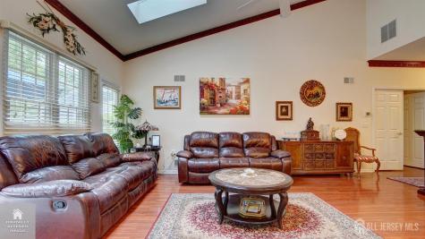 1 Kingston Court Monroe NJ 08831