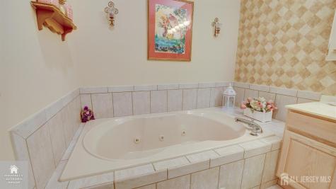 1 Kingston Court Monroe NJ 08831