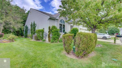 1 Kingston Court Monroe NJ 08831