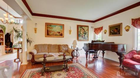 1 Kingston Court Monroe NJ 08831