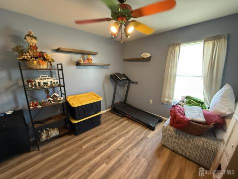 15 Sutton Place Helmetta NJ 08828