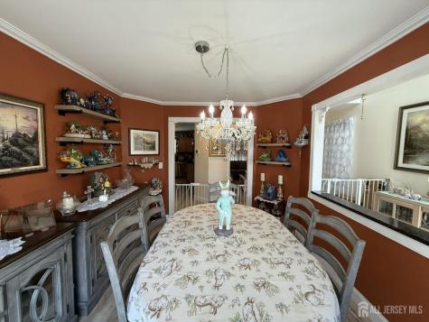 15 Sutton Place Helmetta NJ 08828