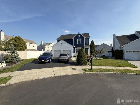 15 Sutton Place Helmetta NJ 08828