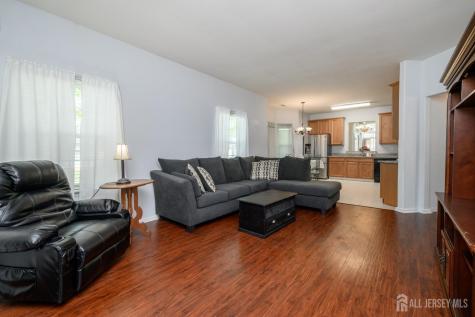 70 Vineyard Court Monroe NJ 08831
