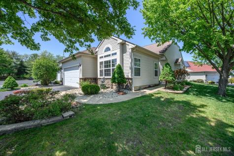 70 Vineyard Court Monroe NJ 08831
