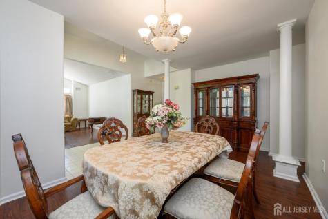 70 Vineyard Court Monroe NJ 08831