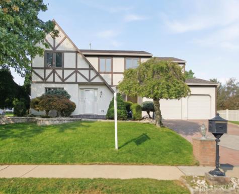 4 Victoria Way South Brunswick NJ 08824
