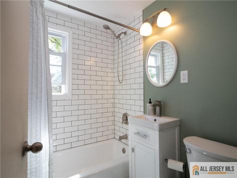 917 Mountain Avenue Middlesex NJ 08846