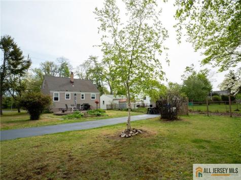 917 Mountain Avenue Middlesex NJ 08846