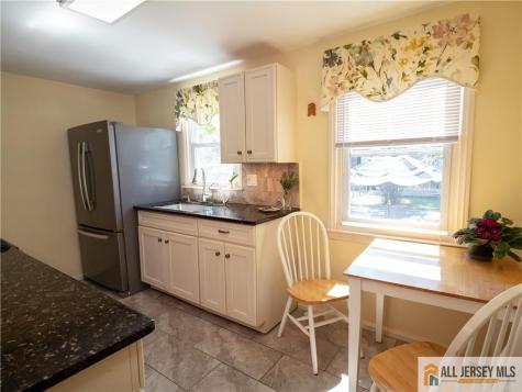 917 Mountain Avenue Middlesex NJ 08846