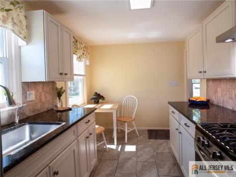 917 Mountain Avenue Middlesex NJ 08846