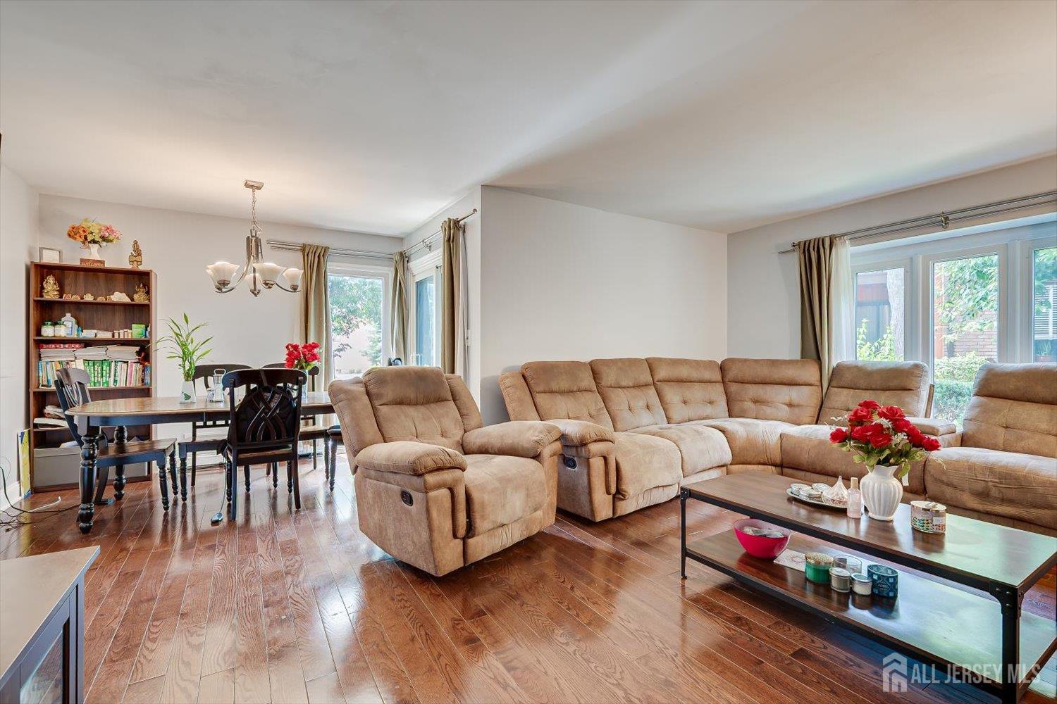 93 Riverbend Drive North Brunswick NJ 08902