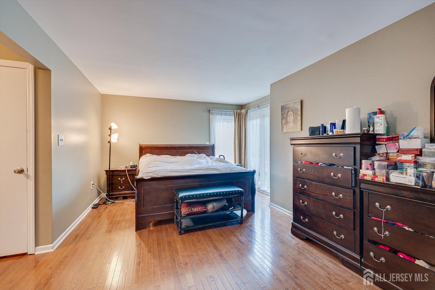 93 Riverbend Drive North Brunswick NJ 08902