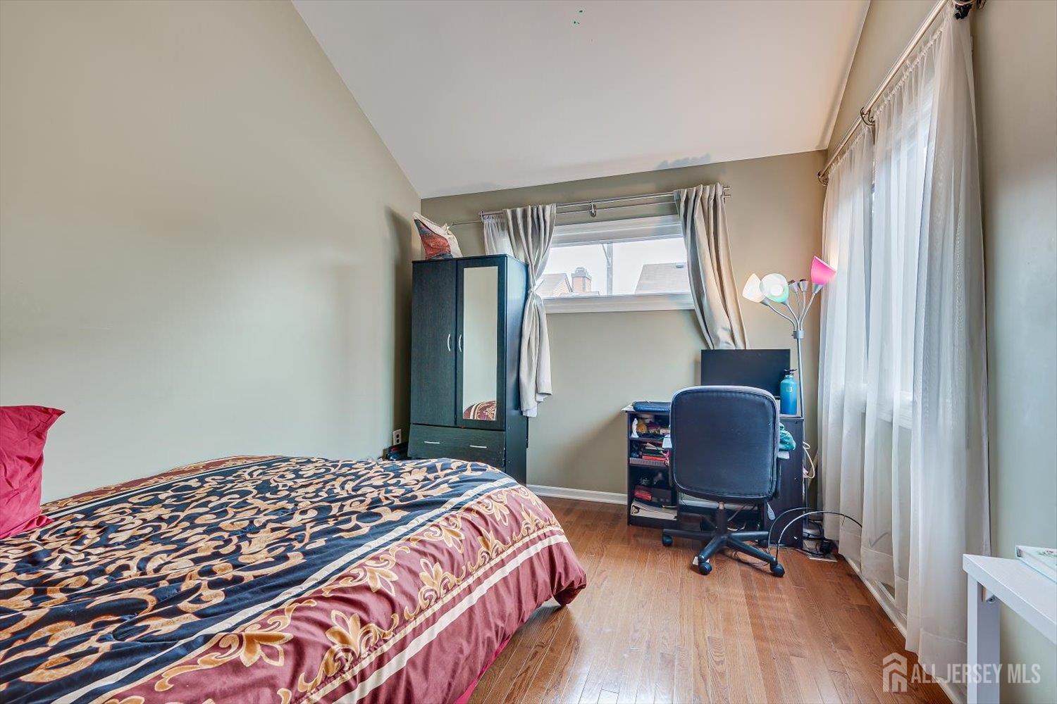 93 Riverbend Drive North Brunswick NJ 08902