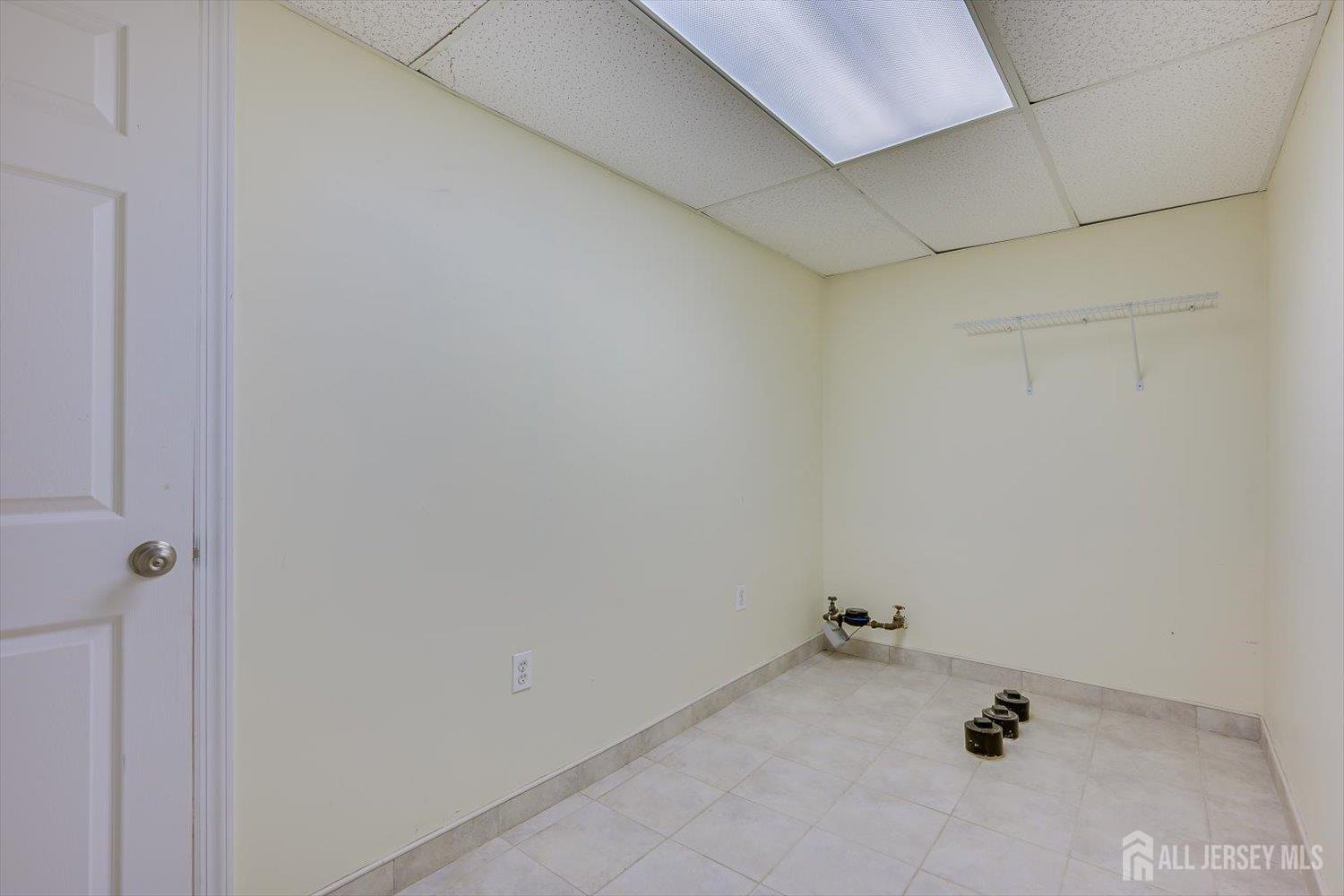 93 Riverbend Drive North Brunswick NJ 08902