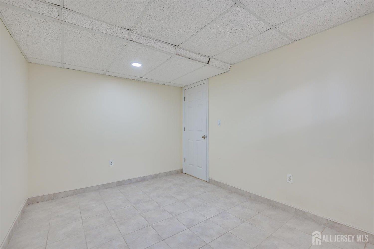 93 Riverbend Drive North Brunswick NJ 08902