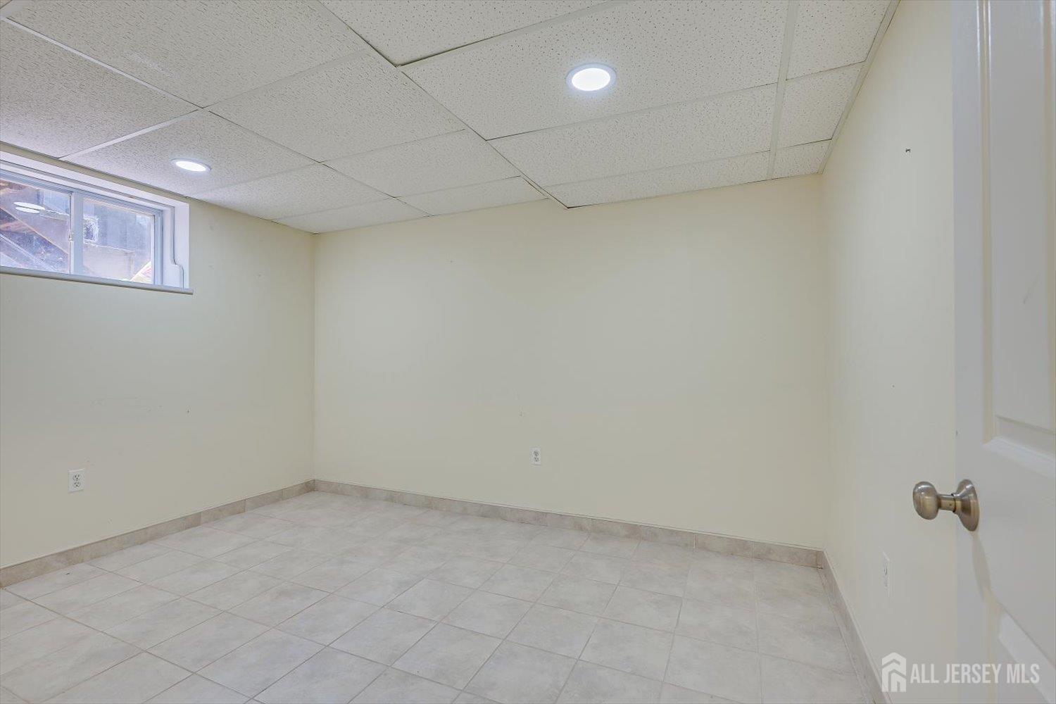 93 Riverbend Drive North Brunswick NJ 08902