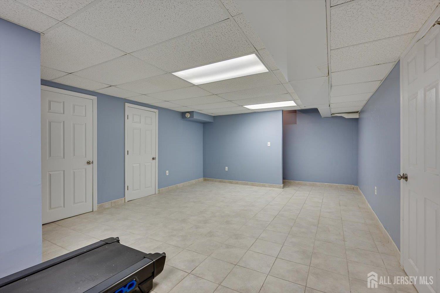 93 Riverbend Drive North Brunswick NJ 08902