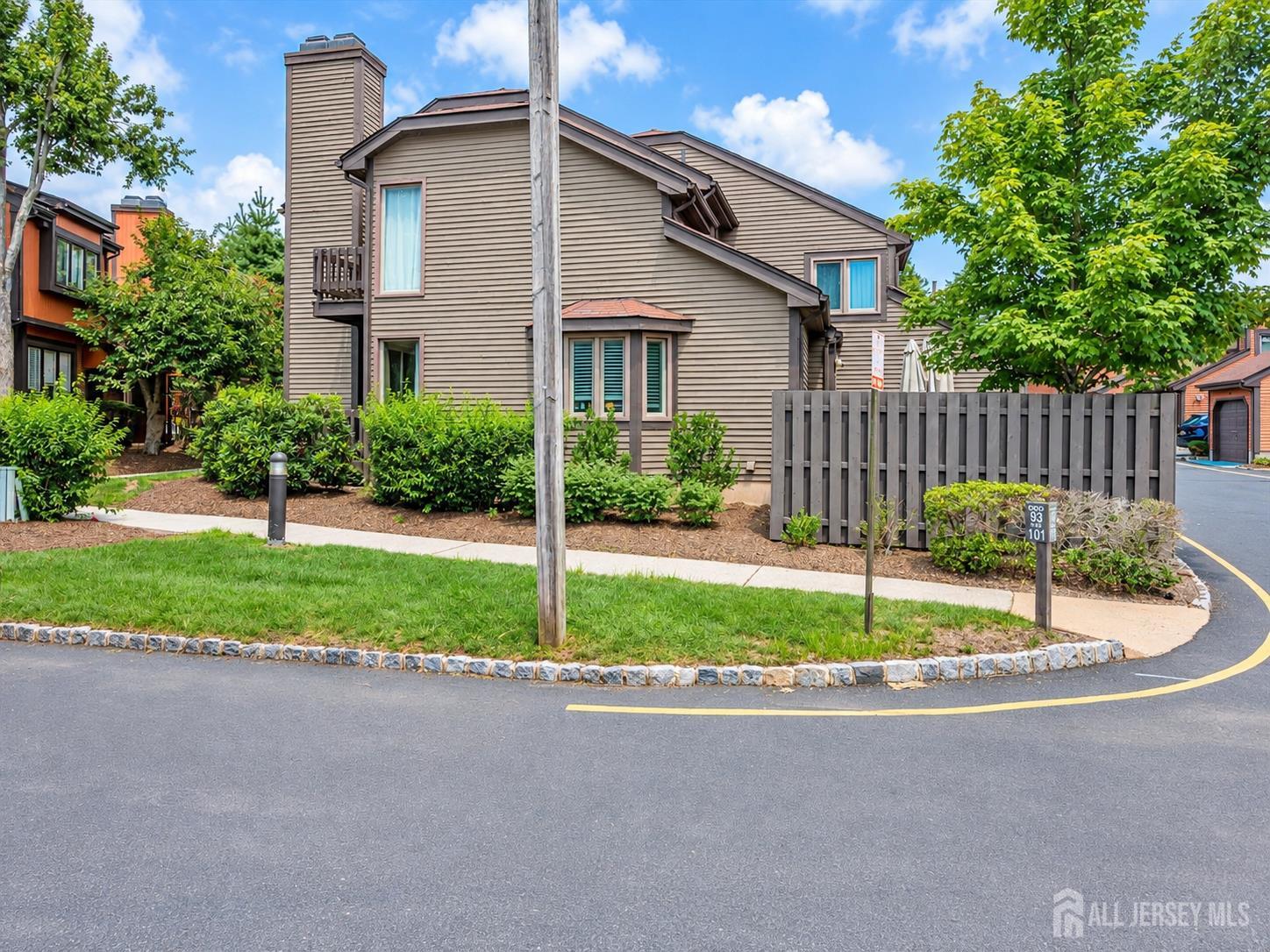 93 Riverbend Drive North Brunswick NJ 08902