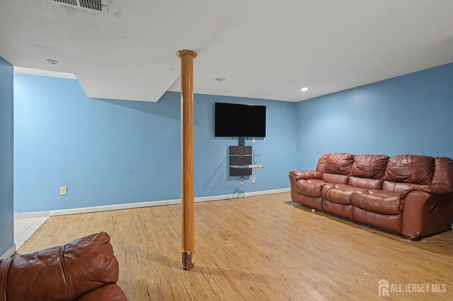 3 Darwin Road Franklin NJ 08873