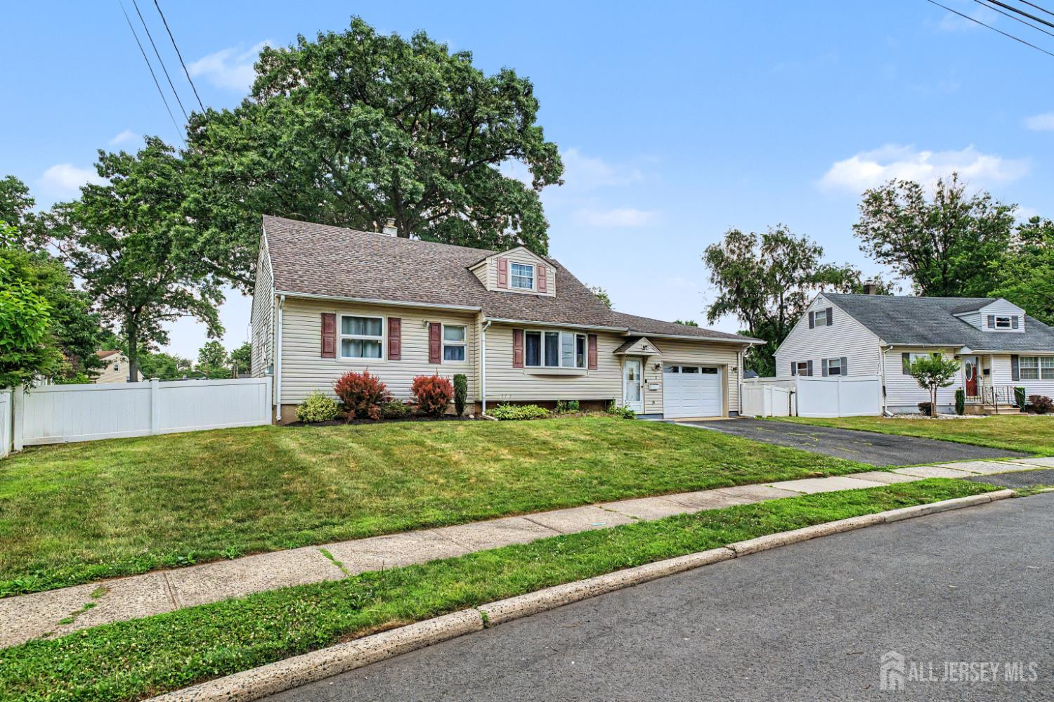 3 Darwin Road Franklin NJ 08873