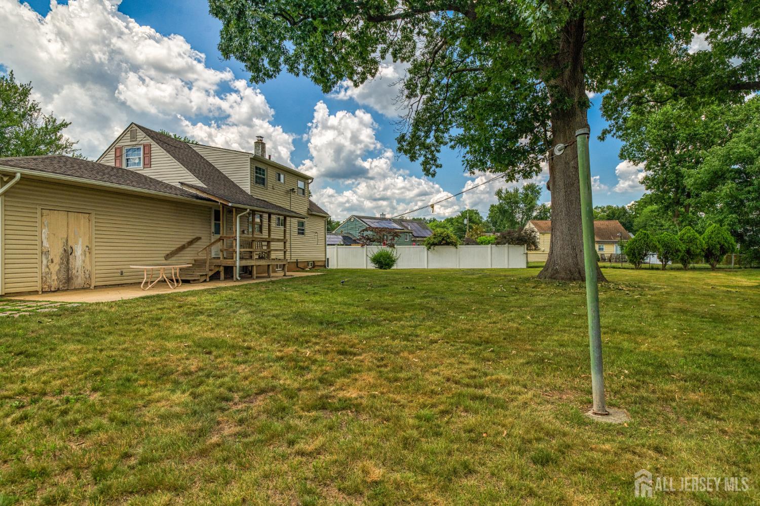 3 Darwin Road Franklin NJ 08873