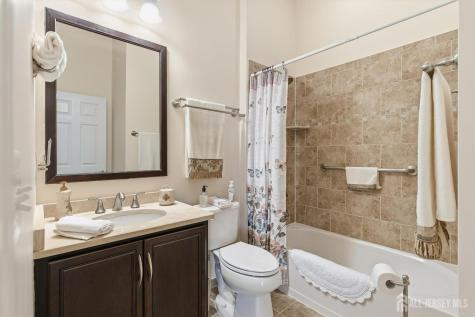 10 Iverness Court Lacey NJ 08731