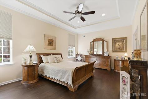 10 Iverness Court Lacey NJ 08731