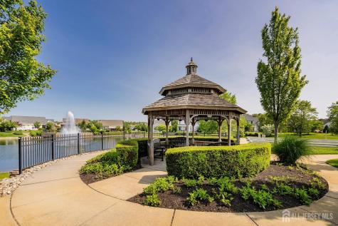 10 Iverness Court Lacey NJ 08731