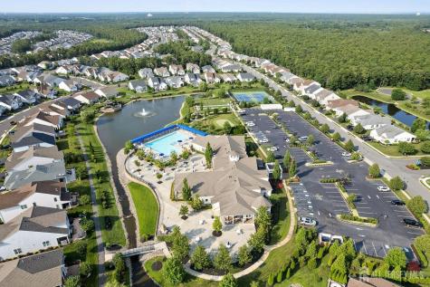 10 Iverness Court Lacey NJ 08731