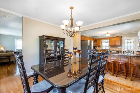 146 Giles Avenue Middlesex NJ 08846