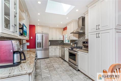 1087 Kearney Drive North Brunswick NJ 08902