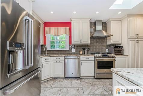 1087 Kearney Drive North Brunswick NJ 08902