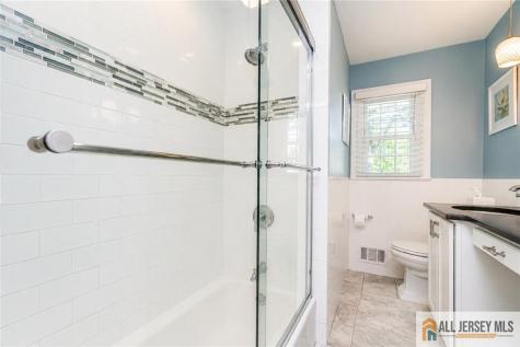 1087 Kearney Drive North Brunswick NJ 08902