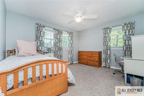 1087 Kearney Drive North Brunswick NJ 08902