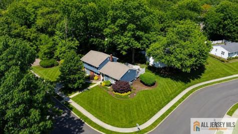 1087 Kearney Drive North Brunswick NJ 08902