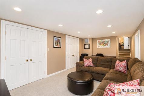 1087 Kearney Drive North Brunswick NJ 08902