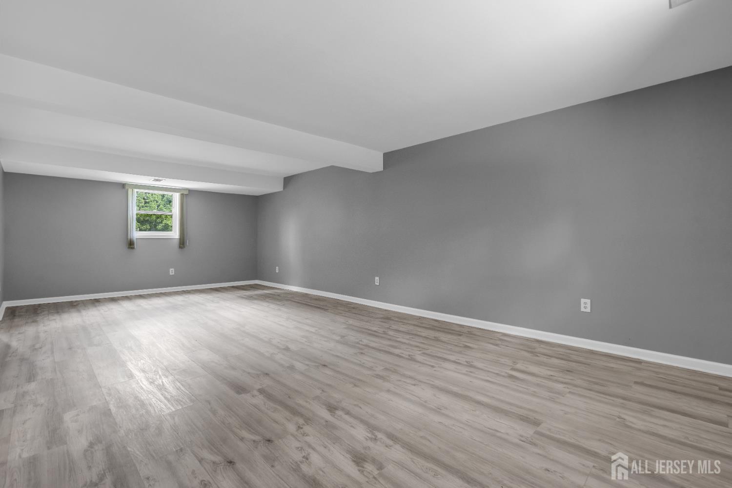14 Dayton Avenue Middlesex NJ 08846