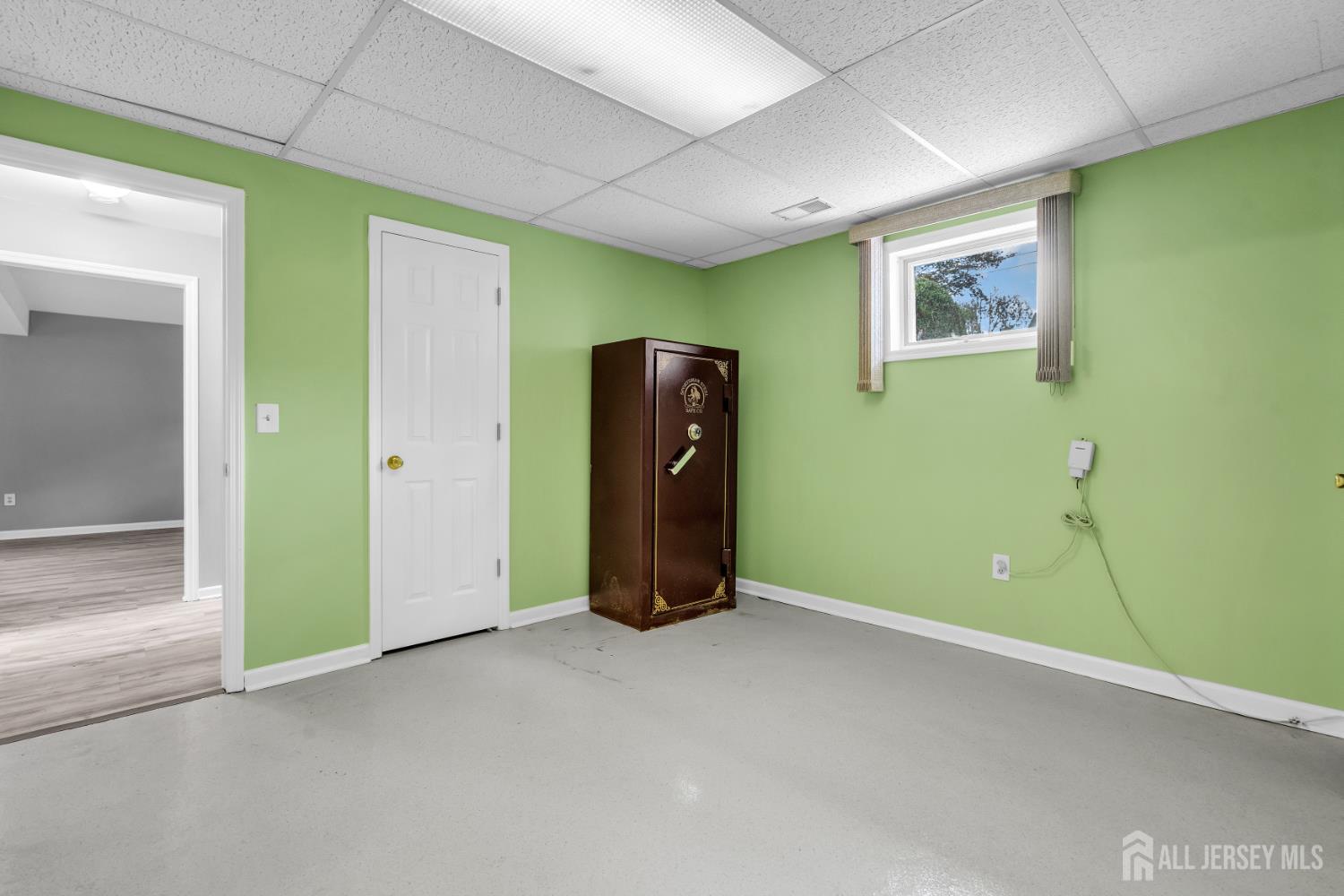 14 Dayton Avenue Middlesex NJ 08846