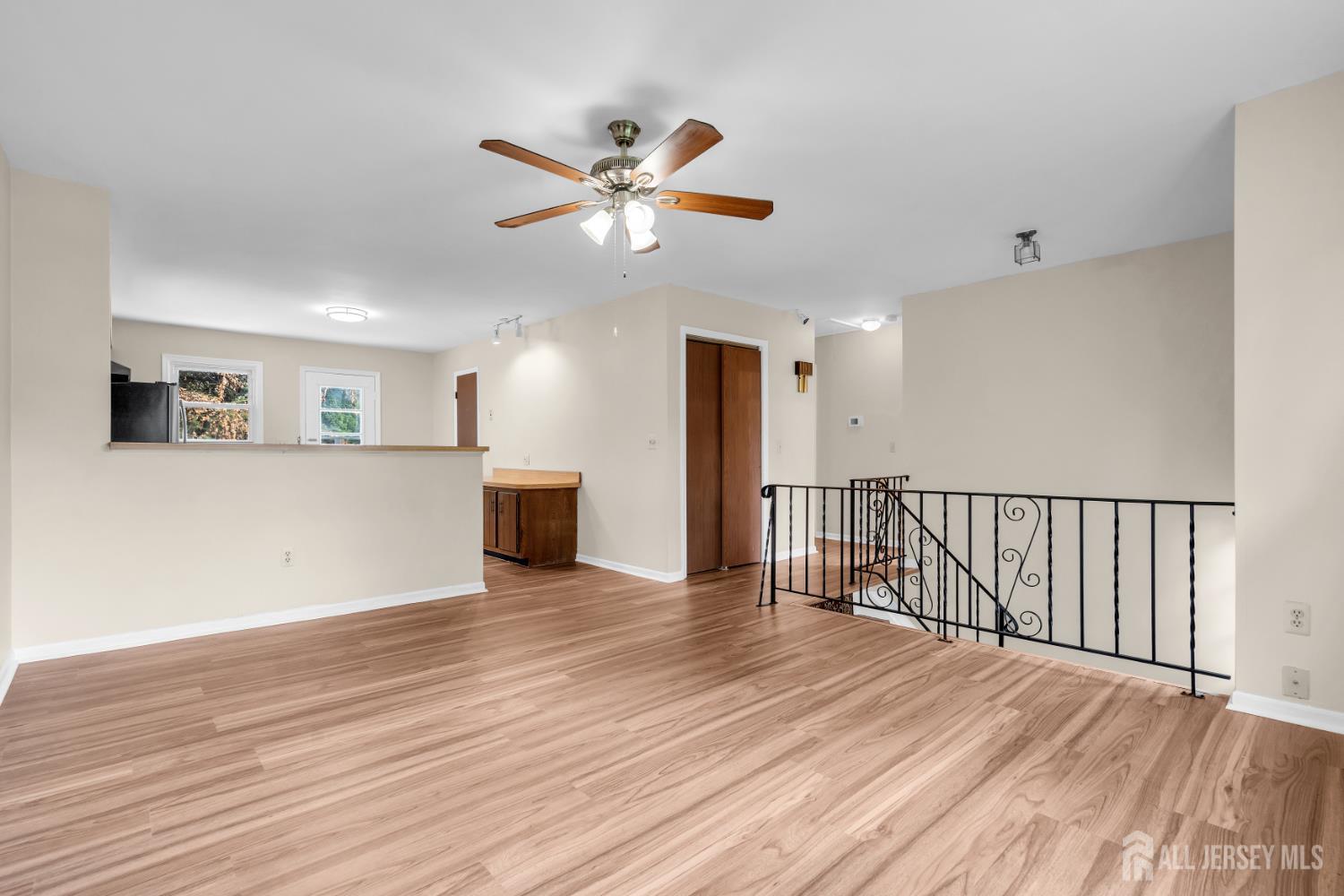 14 Dayton Avenue Middlesex NJ 08846