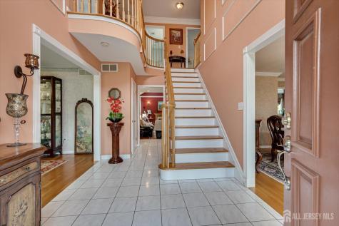 15 Alexander Court South River NJ 08882