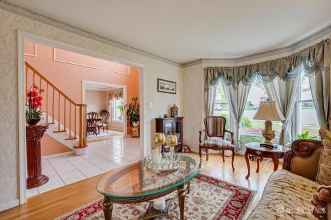 15 Alexander Court South River NJ 08882