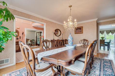 15 Alexander Court South River NJ 08882
