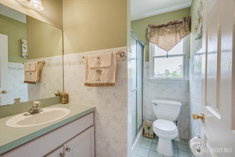 15 Alexander Court South River NJ 08882