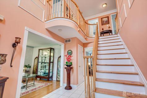 15 Alexander Court South River NJ 08882