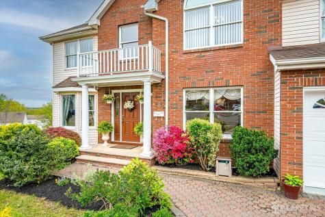 15 Alexander Court South River NJ 08882