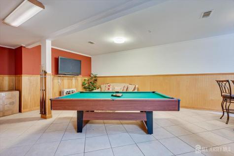 15 Alexander Court South River NJ 08882
