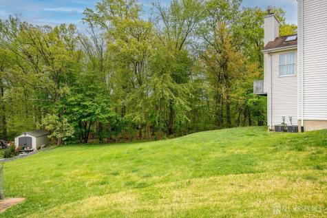 15 Alexander Court South River NJ 08882